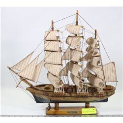 VINTAGE WOOD 3 MAST SAILING SHIP - "CUTTY