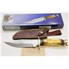 Image 1 : THE BONE COLLECTOR 10.5" HUNTING KNIFE W/ SHEATH