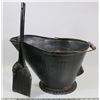 Image 1 : VINTAGE COAL PAIL WITH SHOVEL.