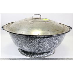 ANTIQUE GRANITE KNEADING BREAD PAN