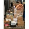 Image 1 : PALLET OF ESTATE MISC.