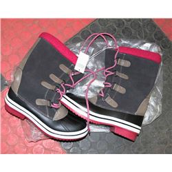 NEW TARGET WINTER RUBBER / LEATHER BOOTS SZ 6