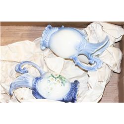 VINTAGE PAIR OF PITCHERS