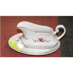 VINTAGE MADE IN ENGLAND RIDGWAY IRONSTONE"DAINTY