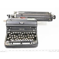 VINTAGE ROYAL BLACK TYPEWRITER