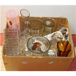 FLAT OF 15 MISC FLOWER VASES,