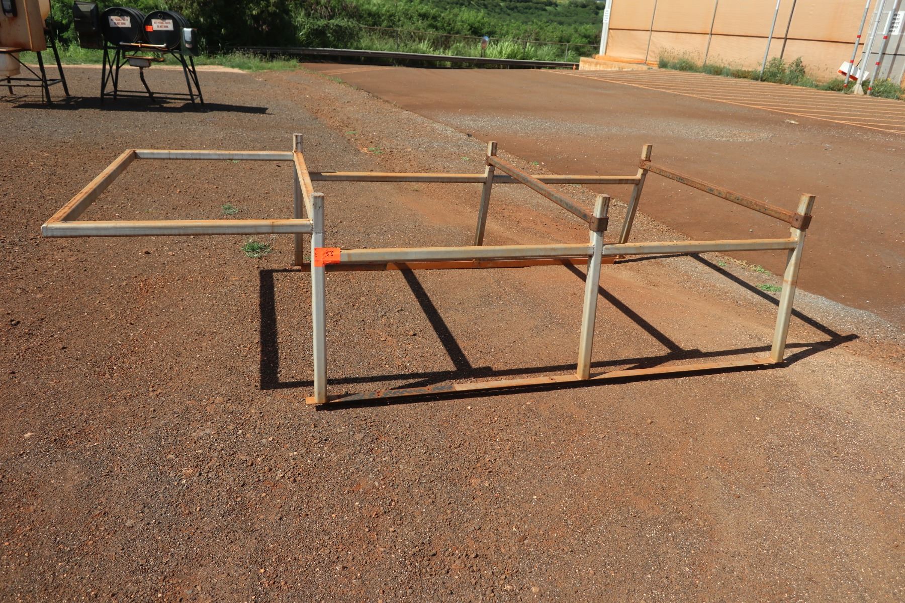Metal Pipe Rack for Full-Size Truck