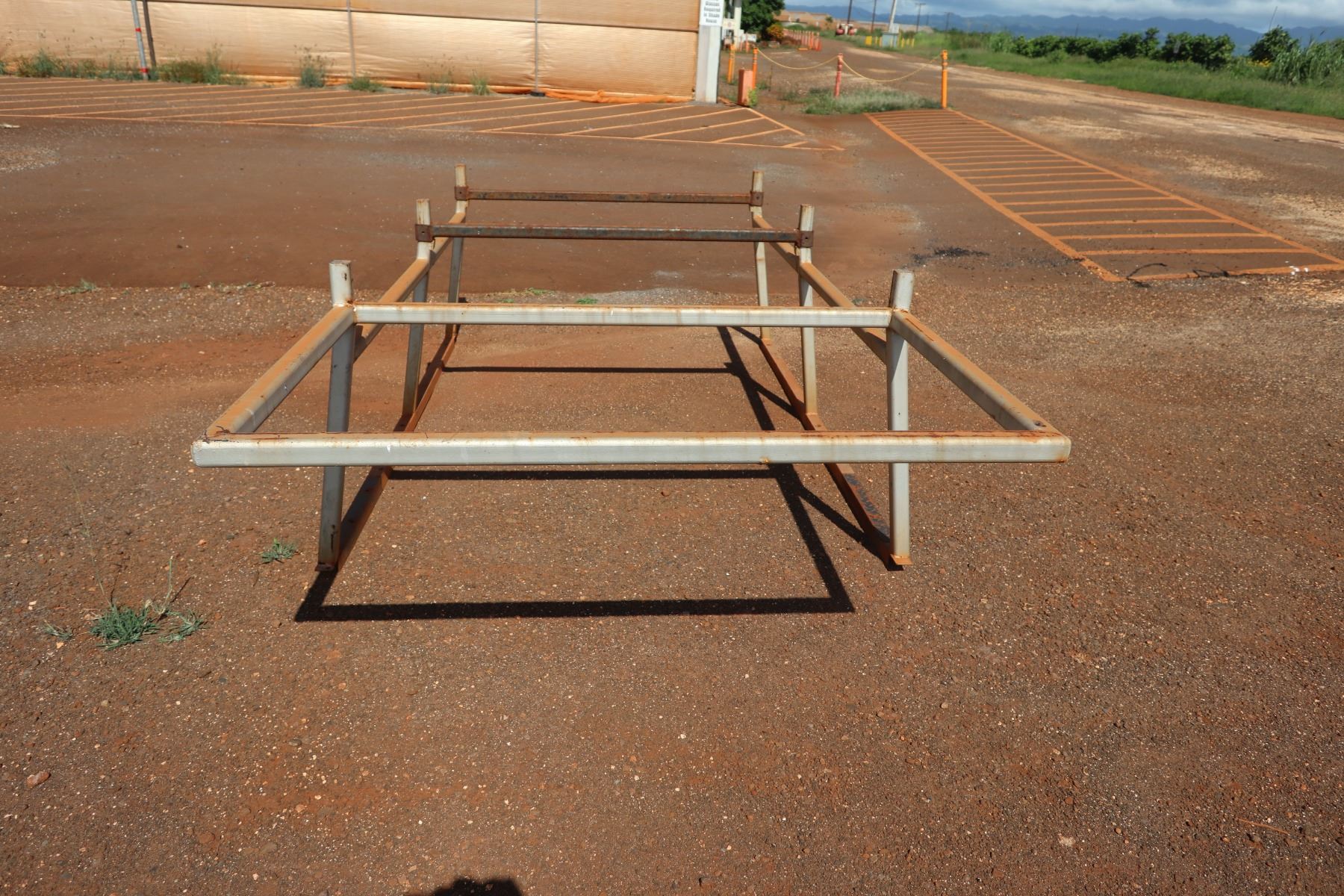 Metal Pipe Rack for Full-Size Truck