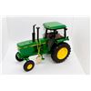Image 1 : John Deere 4440 Precision Classic Has box