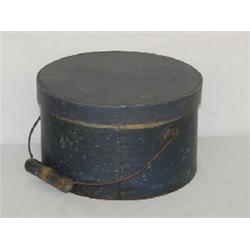9 1/2" ROUND WOODEN PANTRY BOX W/ BAIL HANDLE IN OLD BLUE