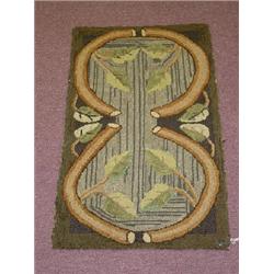 HOOKED RUG W/ BRANCH & LEAF DECORATION (18" X 31")