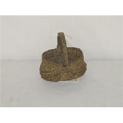 MINIATURE 3" WOVEN BUTTOCKS BASKET