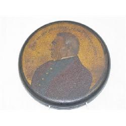 3 3/8" PAPIER MACHE SNUFF BOX W/ PORTRAIT OF ZACK TAYLOR, PRESIDENT OF THE UNITED STATES