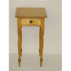 19TH CENT. SHERATON 1 DRAWER STAND W/ INLAID TIGER MAPLE TOP