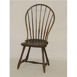 18TH CENT. BOW BACK WINDSOR SIDE CHAIR IN OLD PAINT