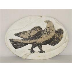 11" OVAL CARVED PLAQUE OF AN EAGLE IN BLACK & WHITE PAINT