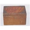 Image 1 : SMALL 19TH CENT. NEW ENGLAND PINE PAINT DECORATED FLAT TOP BOX