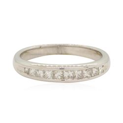 0.55 ctw Diamond Ring - 14KT White Gold