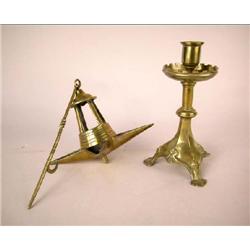 A GROUP OF TWO BRASS ITEMS, CONTINENTAL