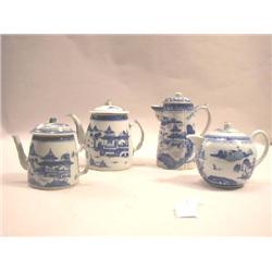 A GROUP OF FOUR CHINESE EXPORT TEAPOTS