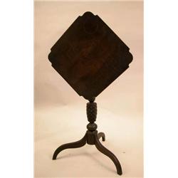 A GOOD CLASSICAL CARVED AND FIGURED MAPLE TILT-TOP CANDLESTAND