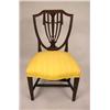 Image 1 : A GOOD FEDERAL CARVED MAHOGANY SHIELD BACK SIDECHAIR