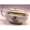 Image 1 : AN EXPORT HANDLED SERVING VESSEL WITH COVER