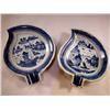 Image 1 : TWO CHINESE EXPORT PORCELAIN LEAF PLATES