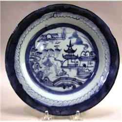 NINE CHINESE EXPORT PORCELAIN CANTON PLATES