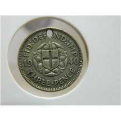 COIN - THREE PENCE - 1940 - SILVER - HOLE