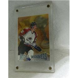 HOCKEY CARD - METAL WINNER - PETER FORSBERG - IN LARGE HARD CASE