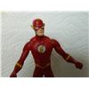 Image 2 : HUSH ACTION FIGURE WITH BATMAN STAND - FLASH