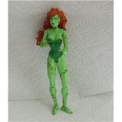 HUSH ACTION FIGURE WITH BATMAN STAND - POISON IVY