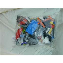 ZIPLOC BAG OF ASSORTED LEGO