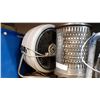 Image 2 : FAN AND VINTAGE HEATER