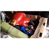 Image 2 : TRAY OF WEIGHTS BOXING GLOVES