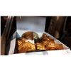 Image 2 : BOX OF WALL SCONCES