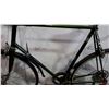 Image 2 : GREEN RALEIGH ROAD BIKE