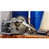 Image 2 : HAND CRANK BOAT WINCH