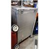 Image 1 : LARGE STORAGE CONTAINER FOAMED LINED