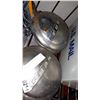 Image 2 : FOUR ANTIQUE FORD HUBCAPS