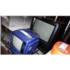 Image 1 : PORTABLE TV VCR AND SMALL PORTABLE TV