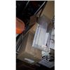 Image 1 : LOT OF HAND WIPE DISPENSERS