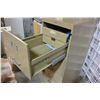 Image 2 : FOUR DRAWER FILING CABINET