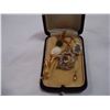Image 1 : VINTAGE AMETHYST STONE PENDANT AND SCRIMSHAW PIN AND CARVED FLOWER PIN