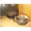 Image 1 : LOT OF CAST IRON COOKWARE