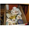 Image 2 : LOT OF ROYALTY MEMORABILIA