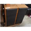 Image 1 : 2 TECHNICS A31 SPEAKERS