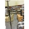 Image 2 : MODERN METAL FLOOR LAMP