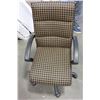 Image 2 : GAS LIFT OFFICE CHAIR